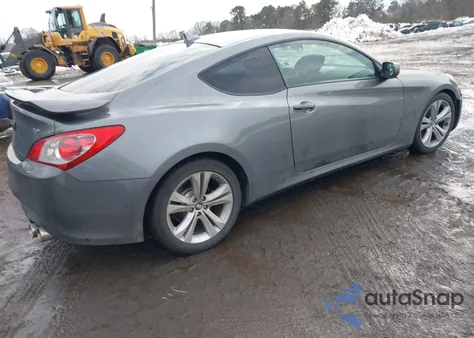 2011 Hyundai Genesis 2.0T z USA, uszkodzony, nr VIN KMHHT6KD3BU045017